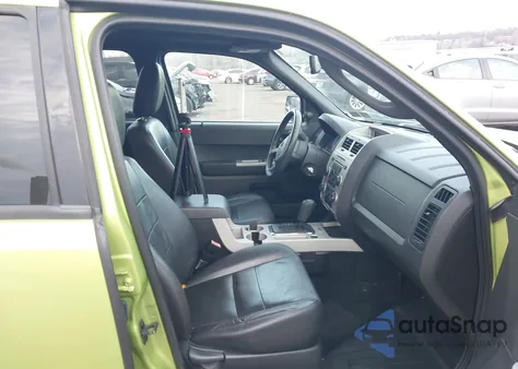 2012 Ford Escape Xlt z USA, uszkodzony, nr VIN 1FMCU9DG3CKC37924